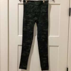 Spanx leggings size Medium